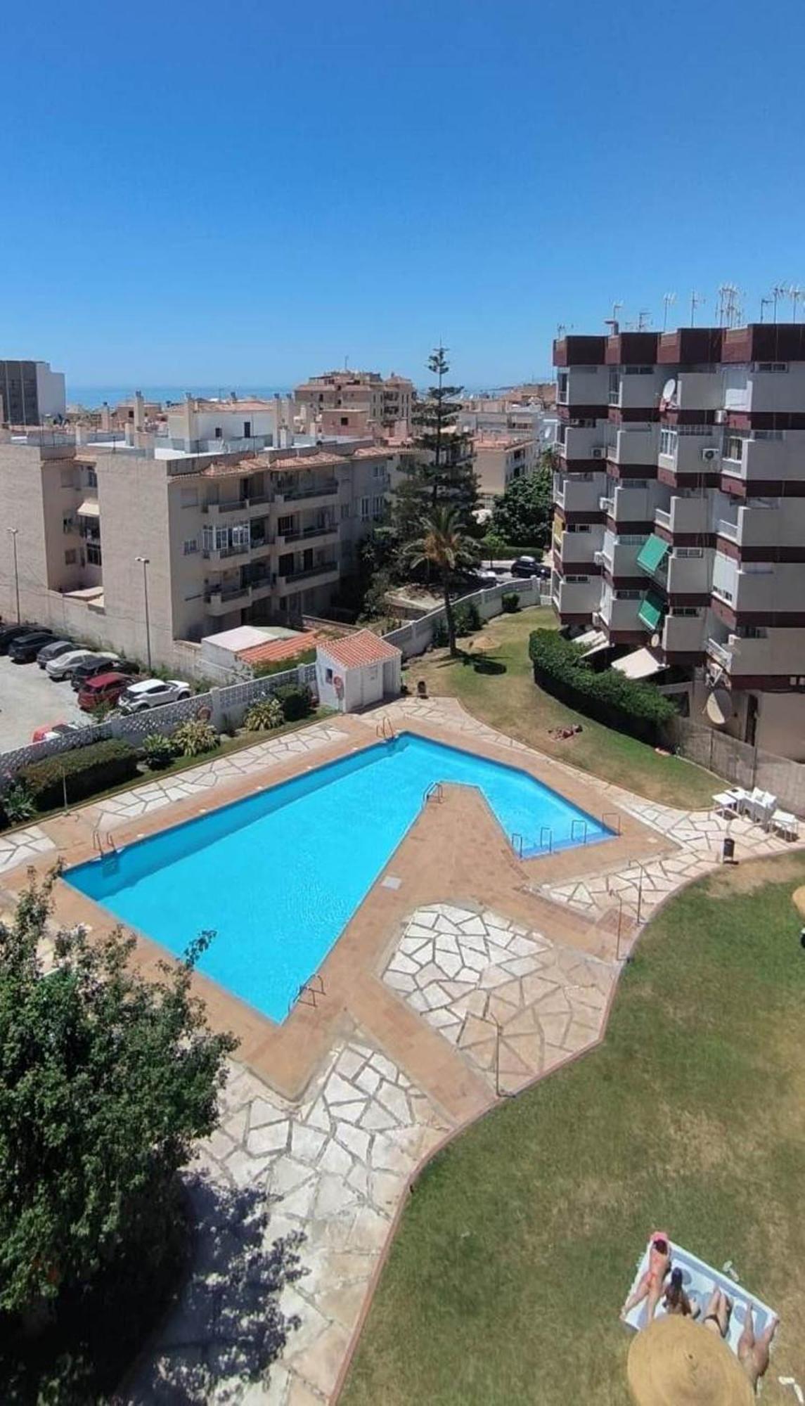 Luminoso Apartamento Playa Torrecilla. Con Piscina Nerja Zewnętrze zdjęcie