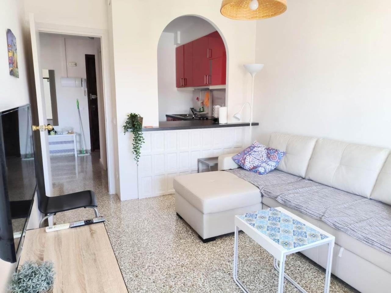 Luminoso Apartamento Playa Torrecilla. Con Piscina Nerja Zewnętrze zdjęcie